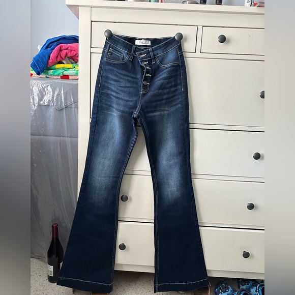 5/26 KanCan High Rise Flare Jeans - Picture 1 of 5